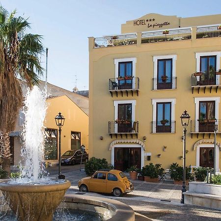 Hotel La Piazzetta Кастелламмаре-дель-Голфо Экстерьер фото