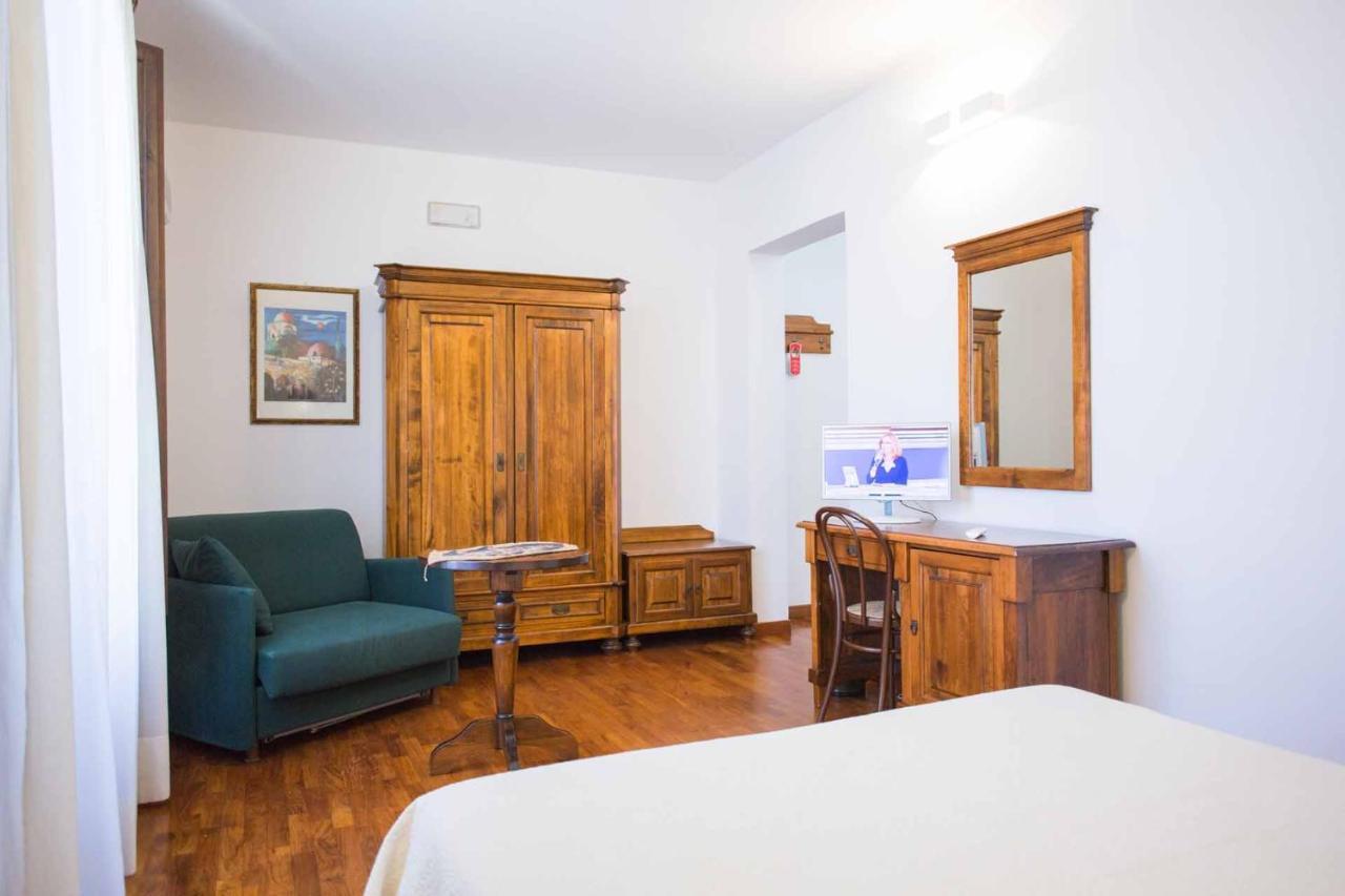 Hotel La Piazzetta Кастелламмаре-дель-Голфо Экстерьер фото