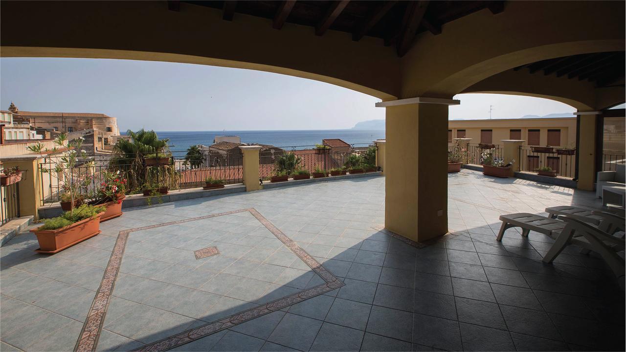 Hotel La Piazzetta Кастелламмаре-дель-Голфо Экстерьер фото