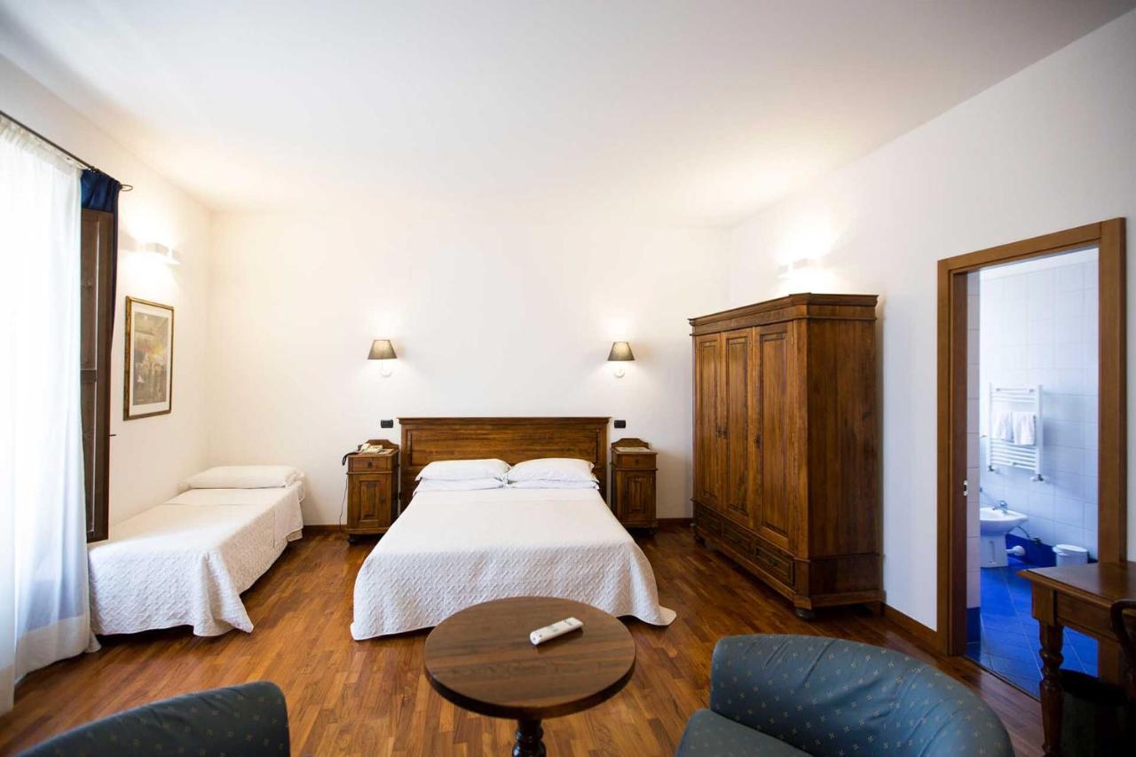 Hotel La Piazzetta Кастелламмаре-дель-Голфо Экстерьер фото