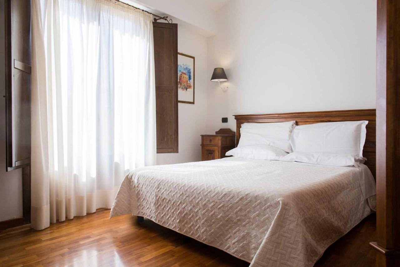 Hotel La Piazzetta Кастелламмаре-дель-Голфо Экстерьер фото