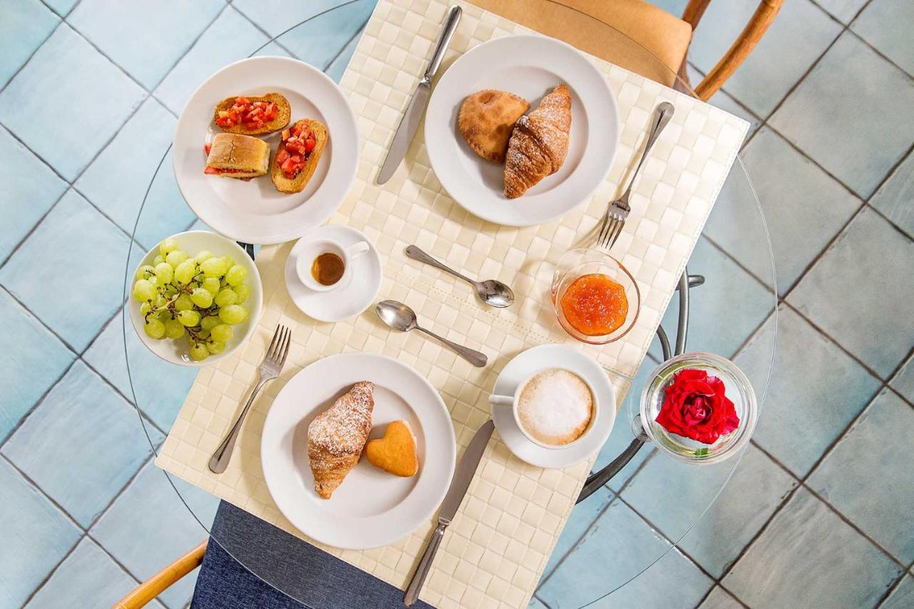 Hotel La Piazzetta Кастелламмаре-дель-Голфо Экстерьер фото